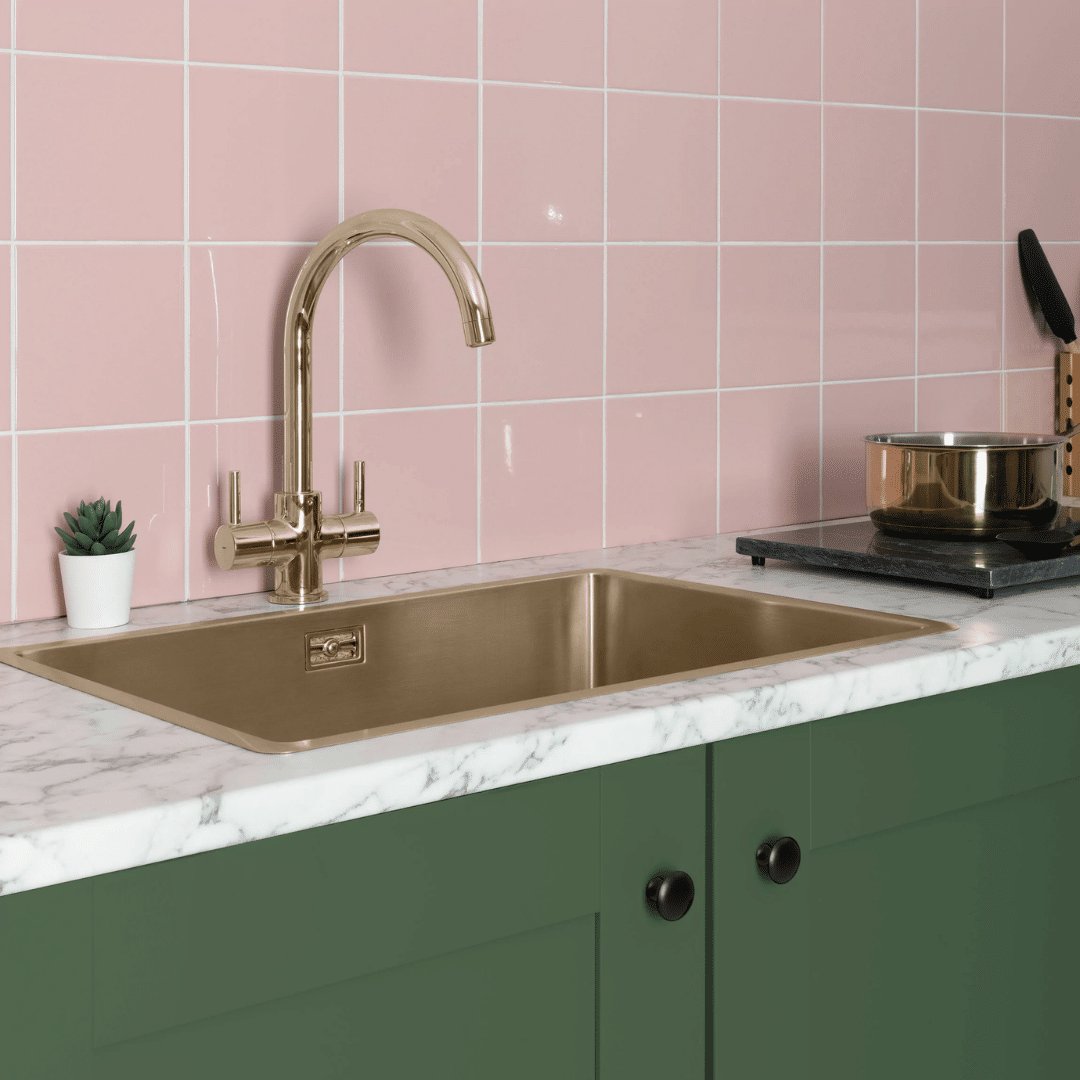 Monocolour Rosa Pink wall tile with shiny gloss