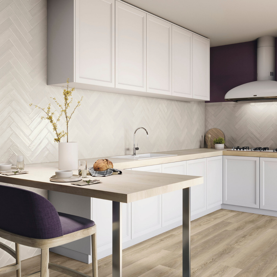 Brown SPC wood look tiles for modern floor design