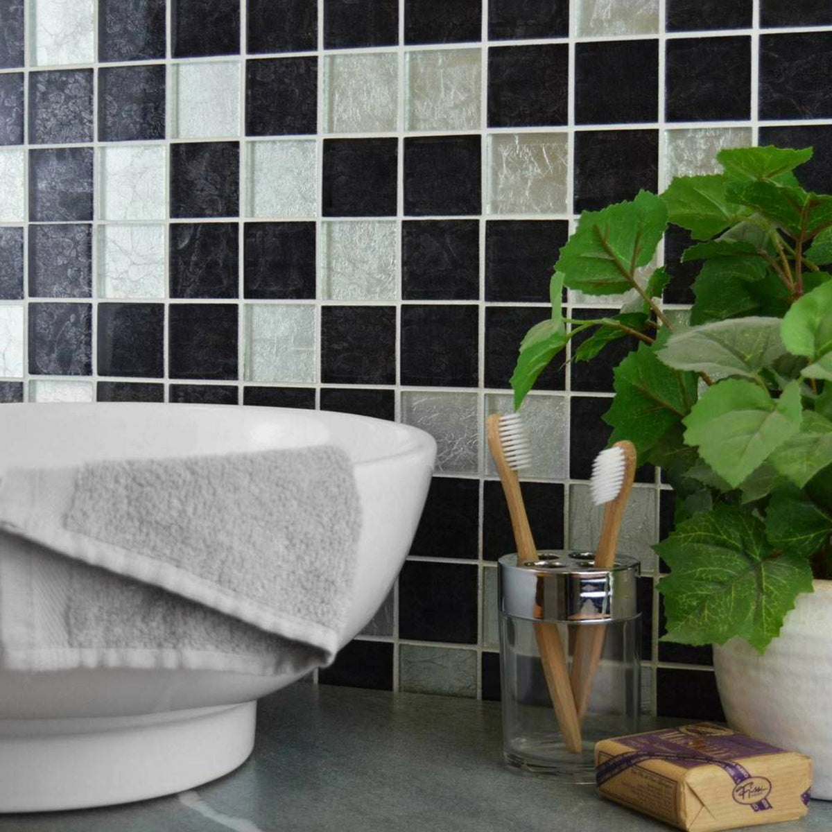 Black and white glass mosaic tiles for decorative walls