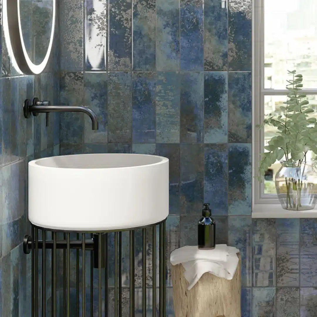 Blue marble effect porcelain wall tile