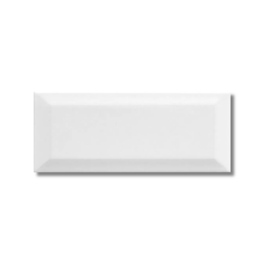 Metro Bevel Gloss White tile close-up