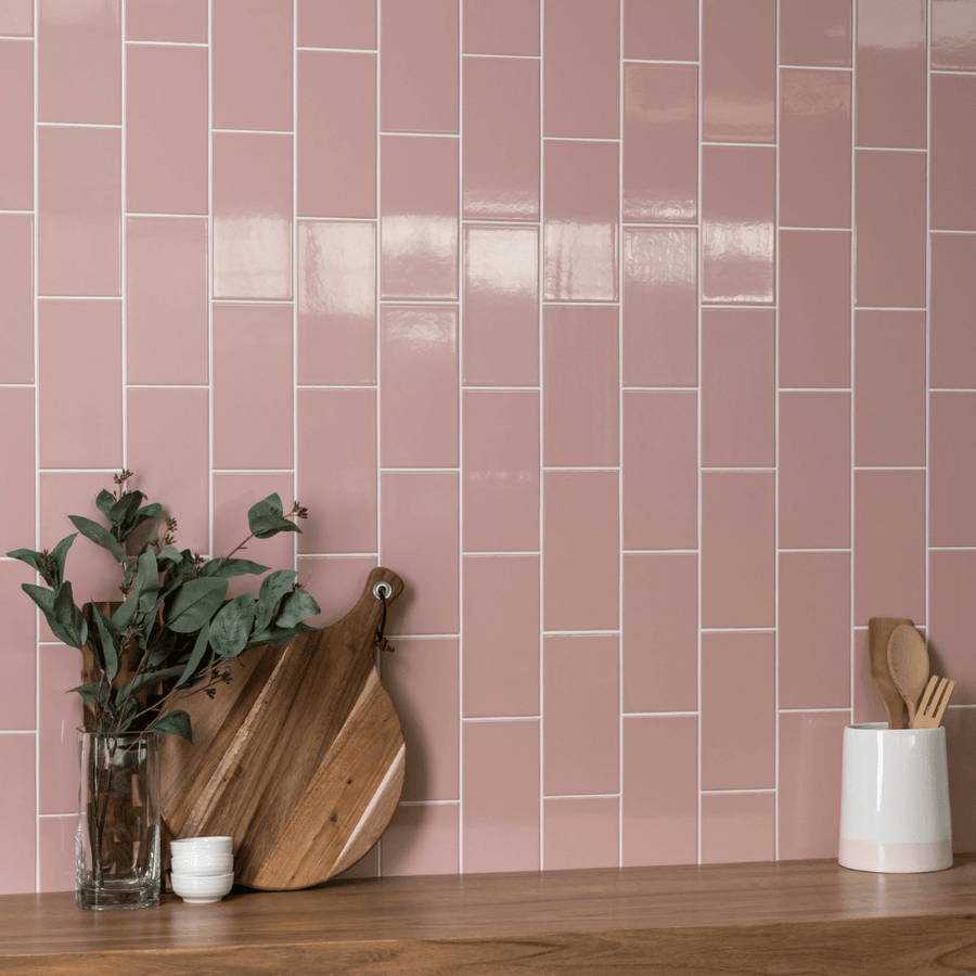 Monocolour Rosa Pink ceramic wall tiles with glossy finish