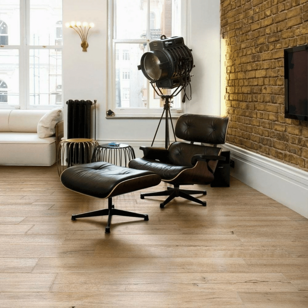 Mumble Honey Oak porcelain tiles with natural wood effect