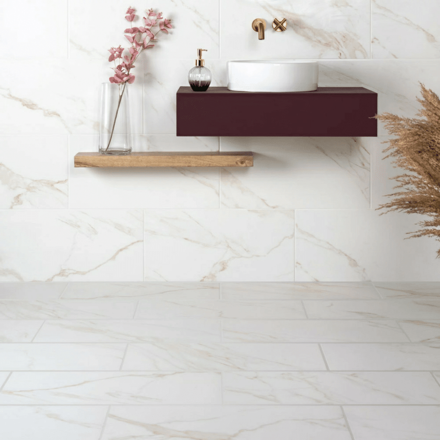 Palatina Gold Matt porcelain tiles with marble effect