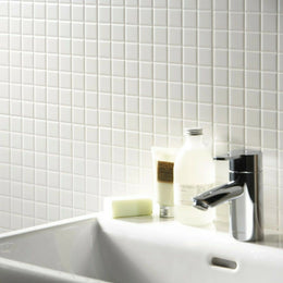 White polished porcelain mosaic wall floor tile design