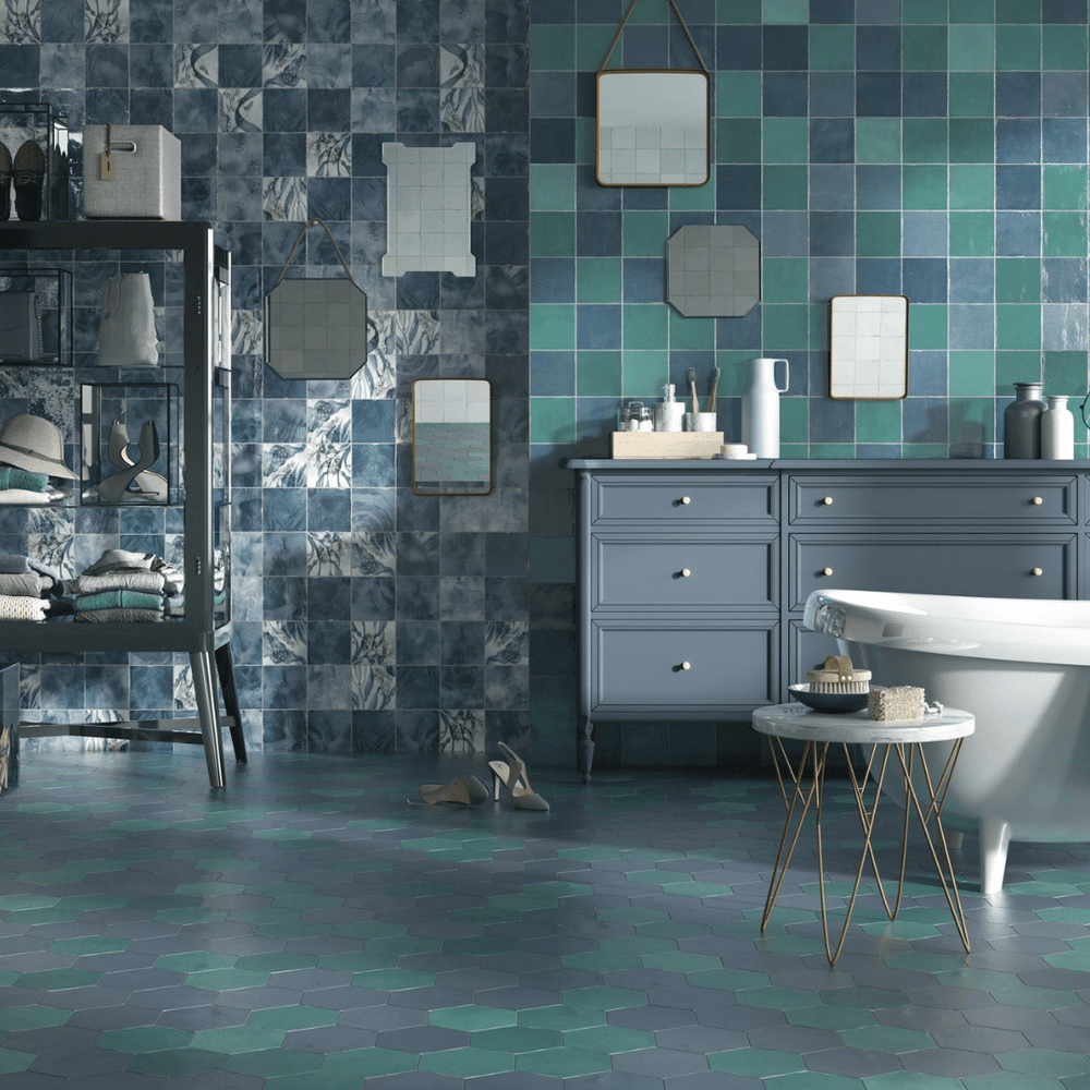 Suque Turquesa shown with Suque Aqua, Blue and Kasryn Blue Mix