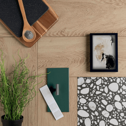 Star Wood Brown Oak porcelain tiles with natural wood effect