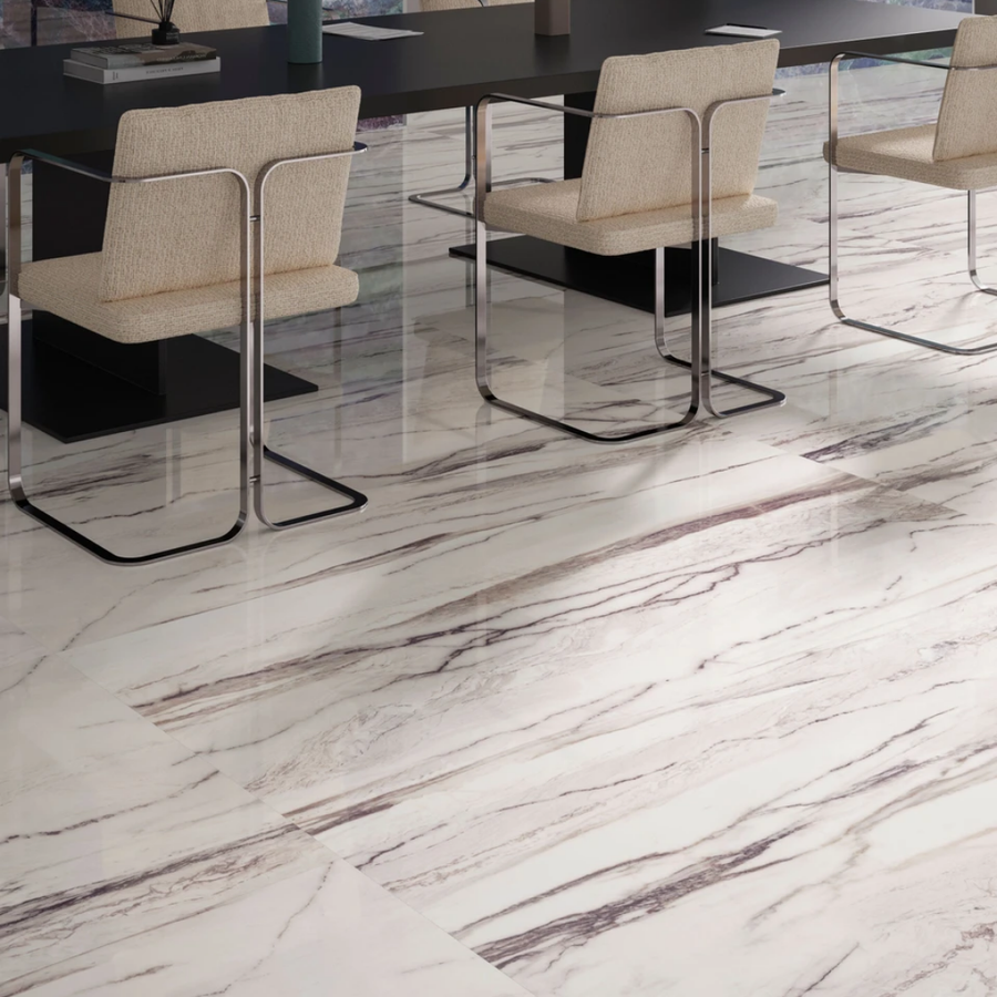 Porch wall and floor finished with marble effect porcelain tiles