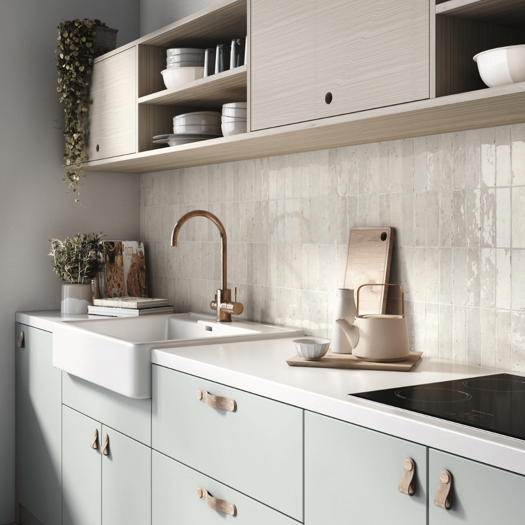 Stylish Tenesi White glossy ceramic metro wall tiles