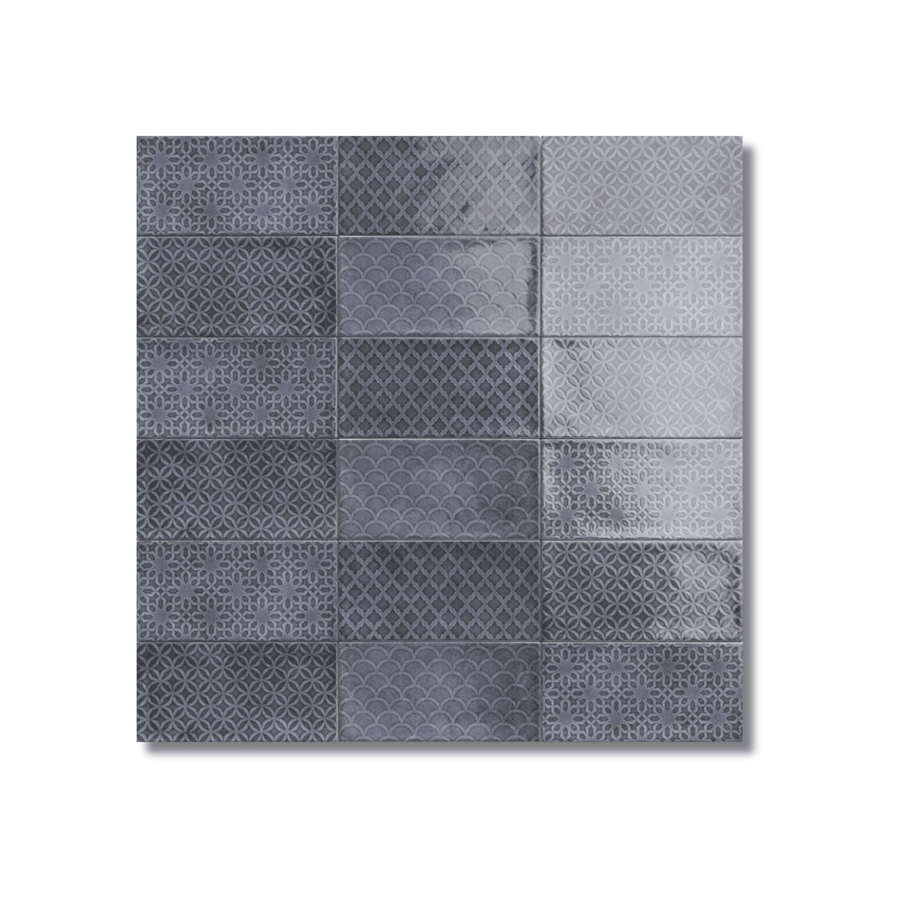 Gloss ceramic tile with blue decorative patternGloss ceramic tile with blue decorative pattern